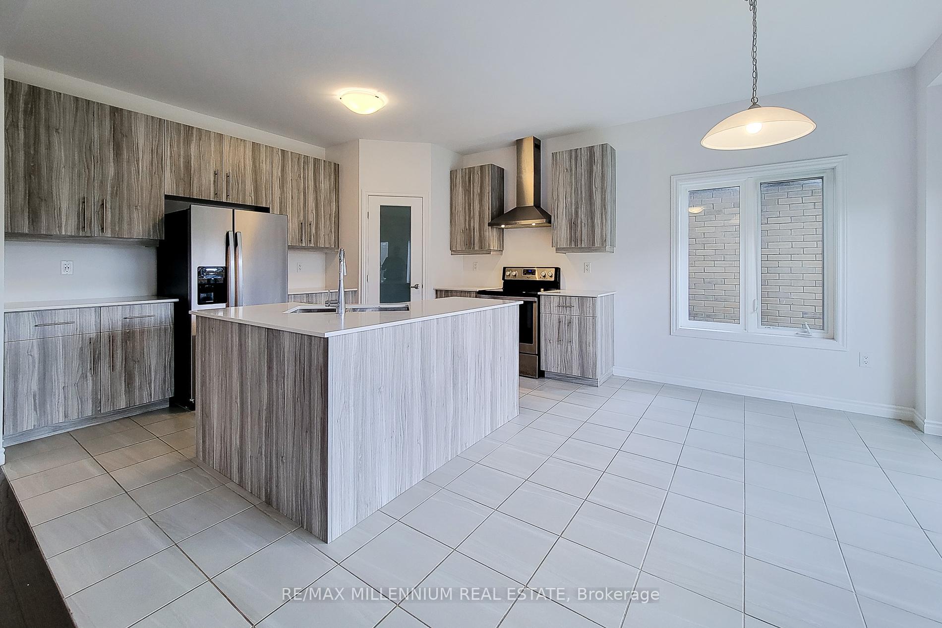 Photo 26 of 44 Whitton Drive, Brant, Brantford Twp — HOMEH