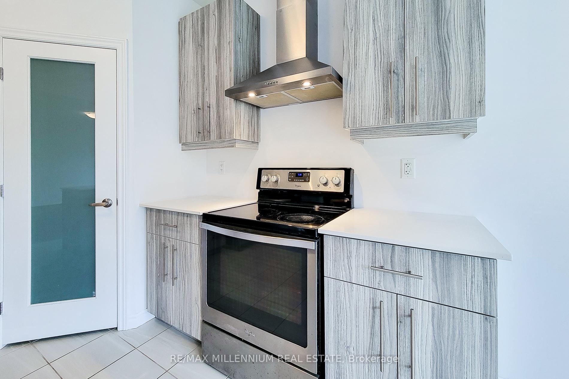Photo 10 of 44 Whitton Drive, Brant, Brantford Twp — HOMEH