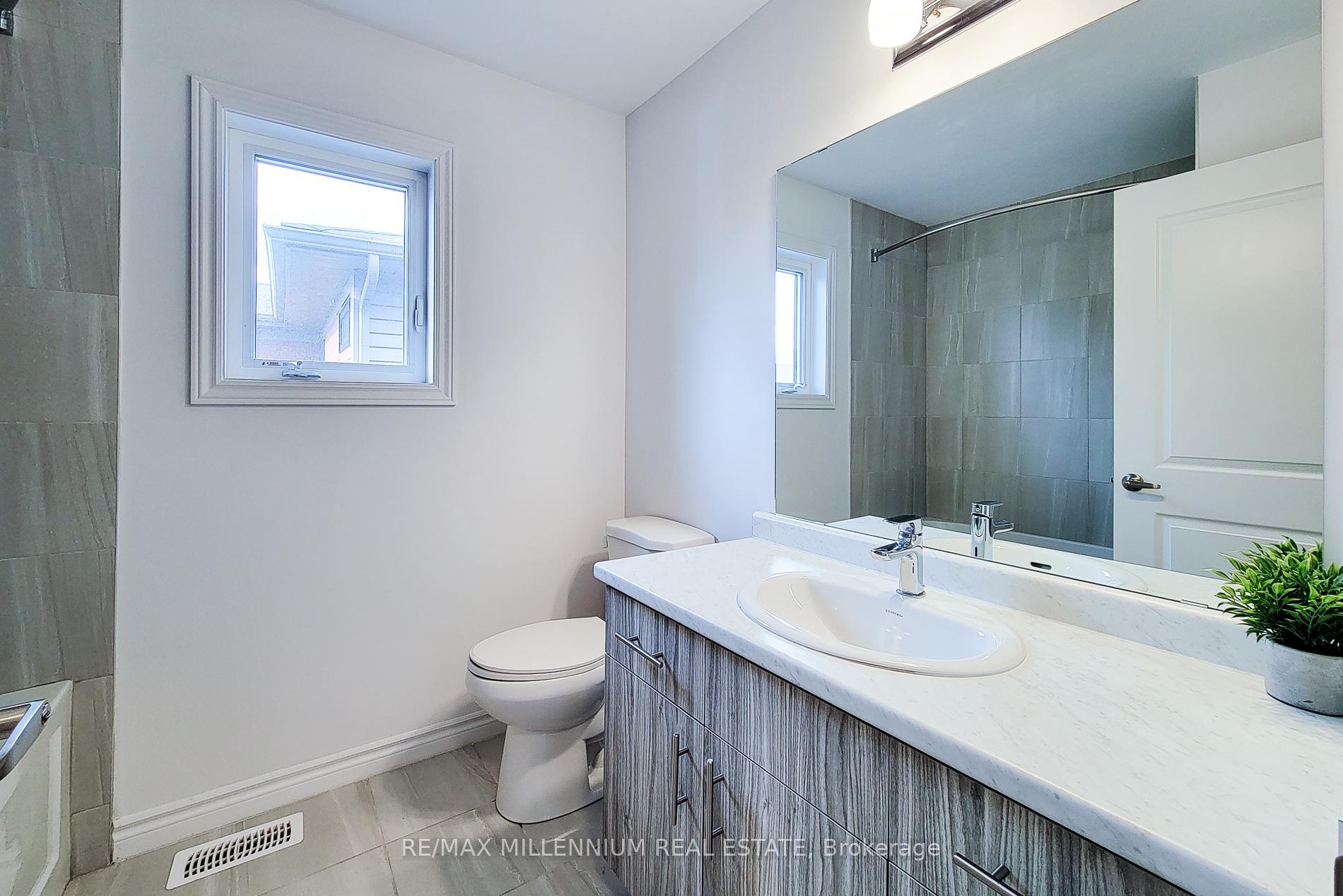 Photo 35 of 44 Whitton Drive, Brant, Brantford Twp — HOMEH