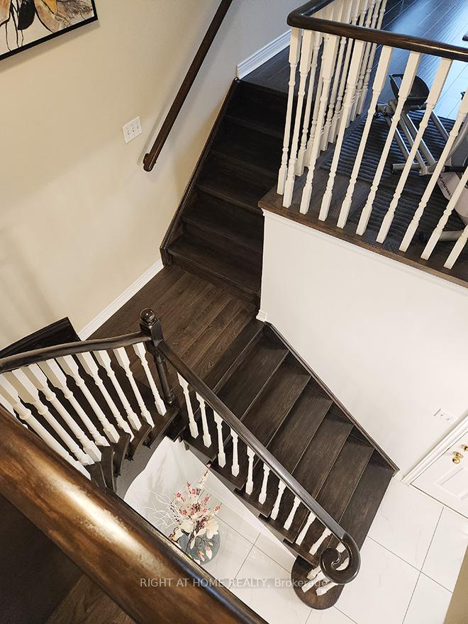 Photo 17 of 159 Primeau Drive, Aurora, Aurora Grove — HOMEH