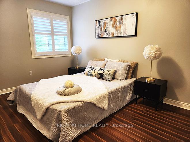 Photo 21 of 159 Primeau Drive, Aurora, Aurora Grove — HOMEH