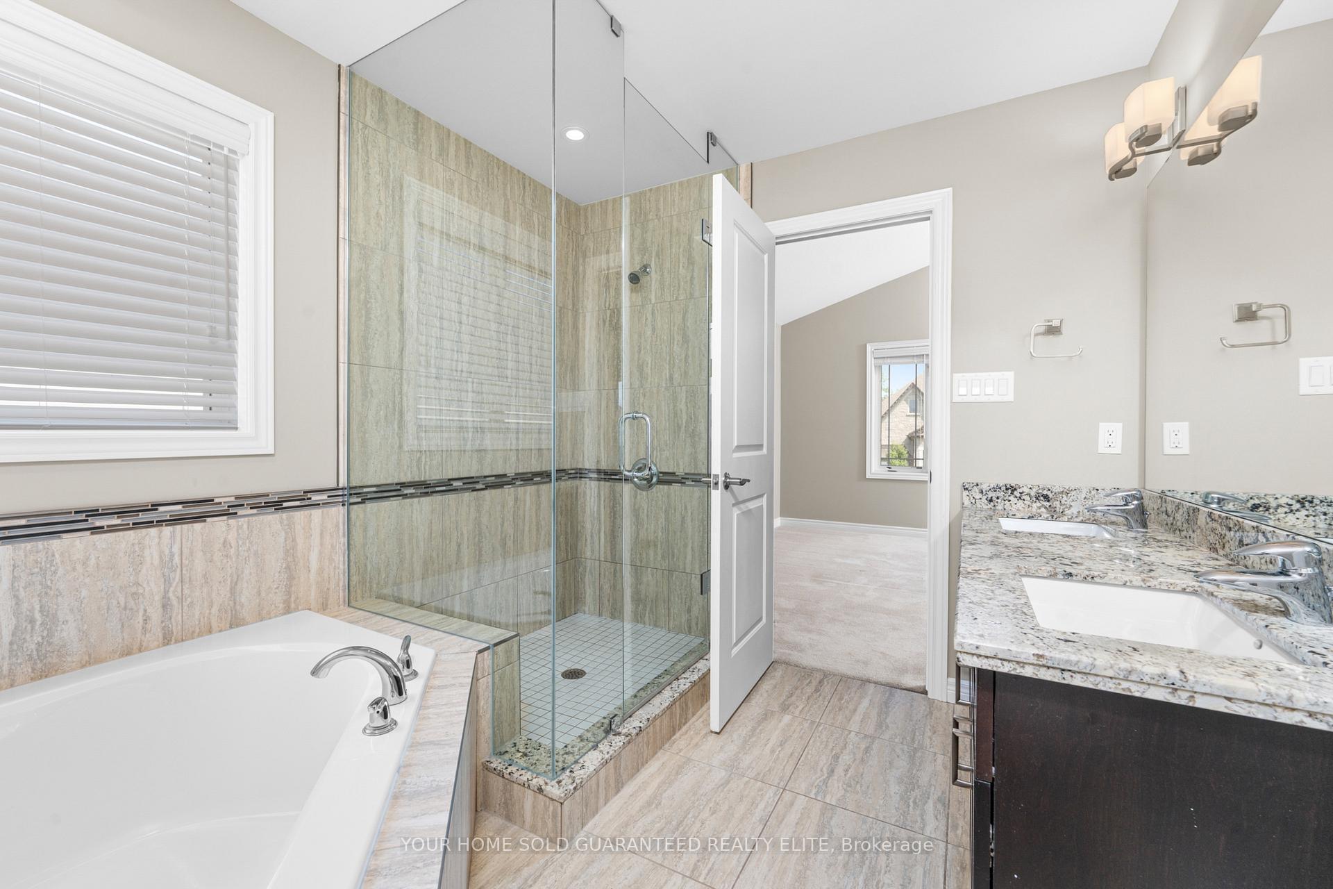Photo 14 of 114 Lampman Drive, Grimsby, Grimsby West — HOMEH