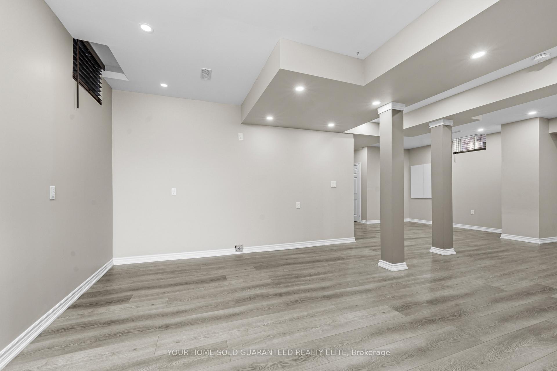 Photo 25 of 114 Lampman Drive, Grimsby, Grimsby West — HOMEH