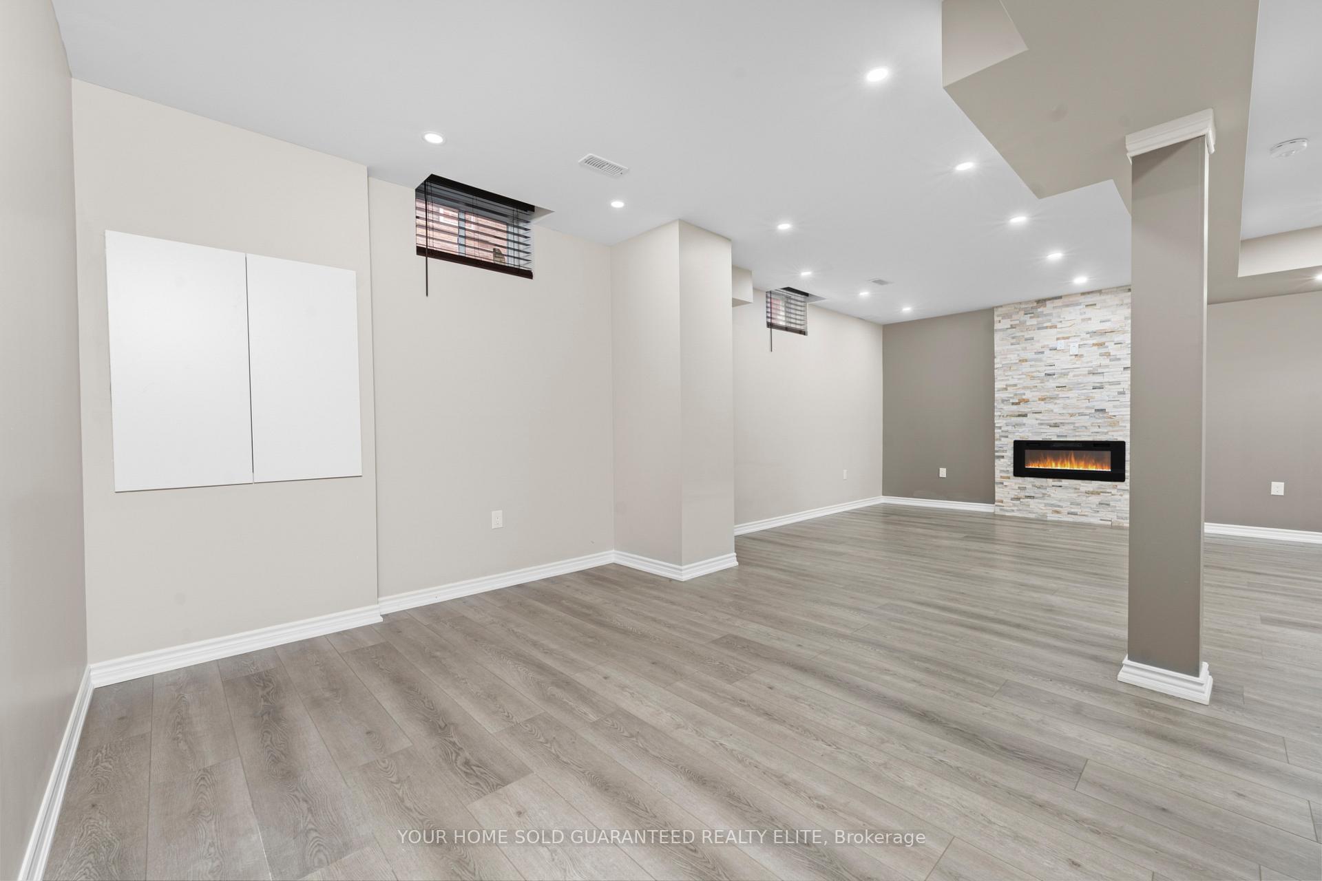 Photo 26 of 114 Lampman Drive, Grimsby, Grimsby West — HOMEH