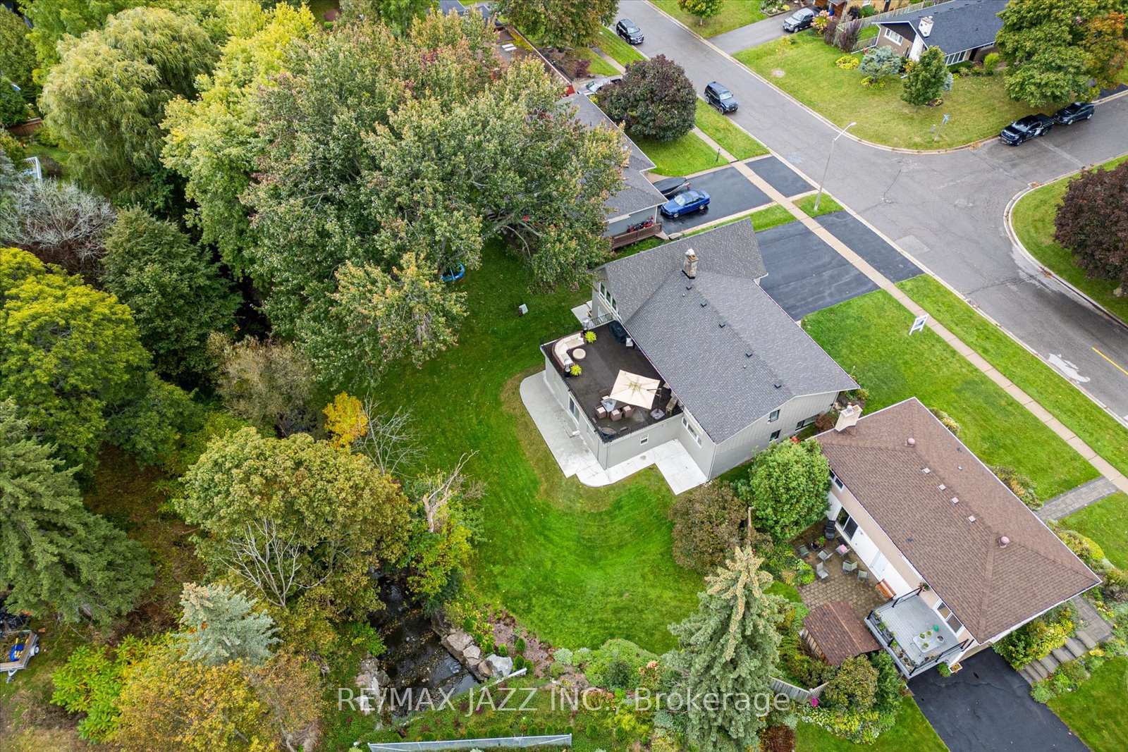 Photo 27 of 791 Oshawa Boulevard N, Oshawa, Centennial — HOMEH