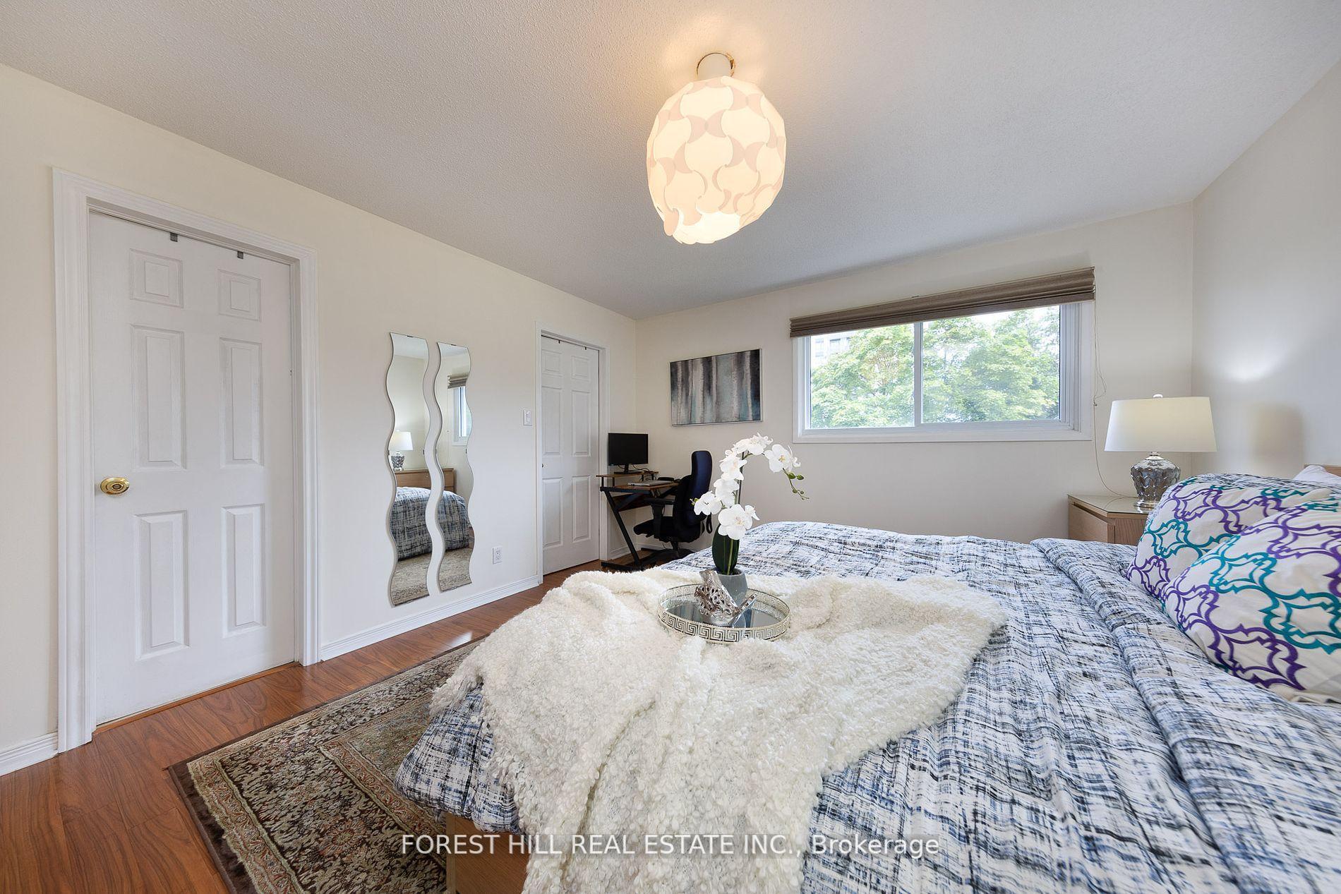 Photo 19 of 4006 Bishopstoke Lane, Mississauga, Rathwood — HOMEH