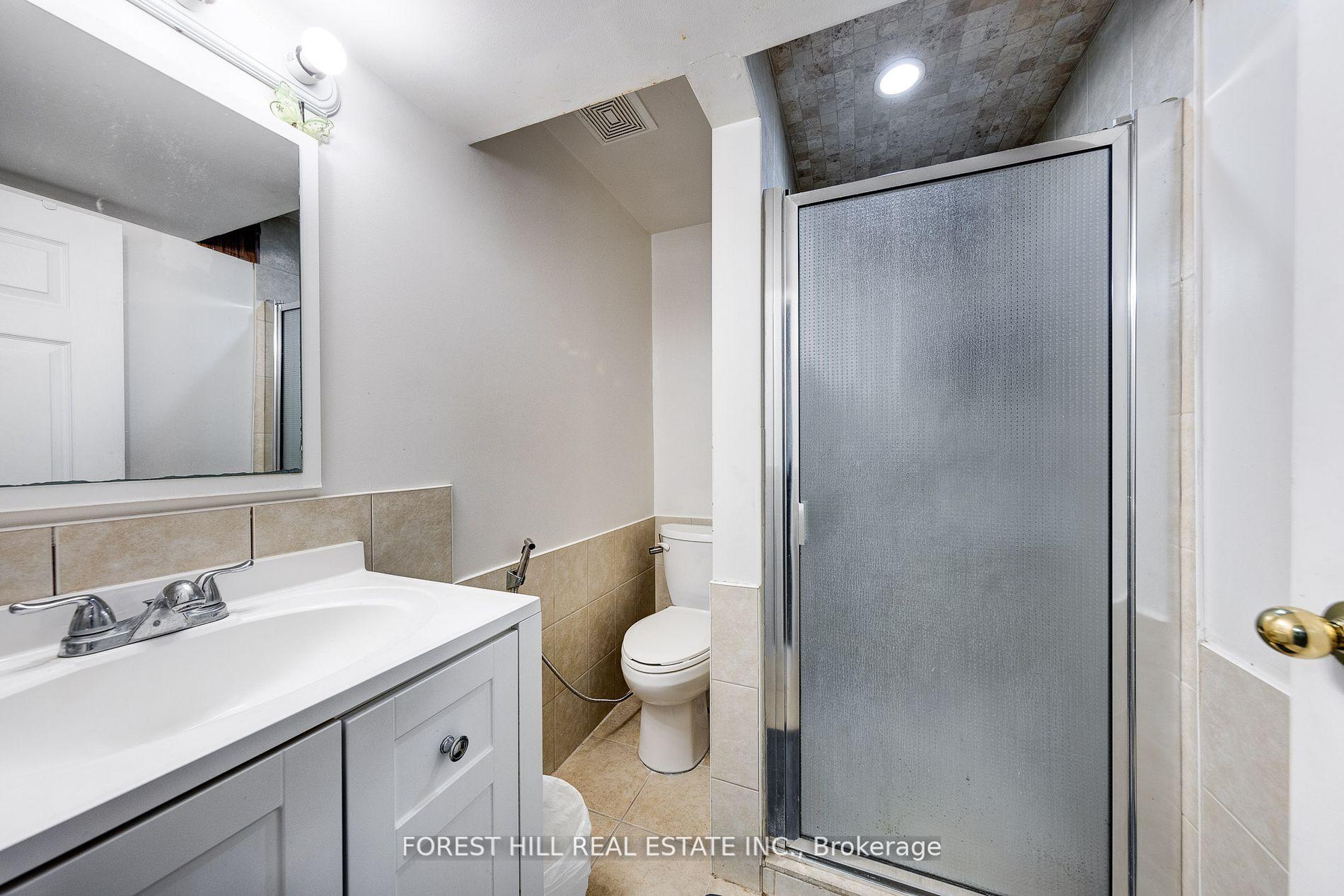 Photo 18 of 4006 Bishopstoke Lane, Mississauga, Rathwood — HOMEH