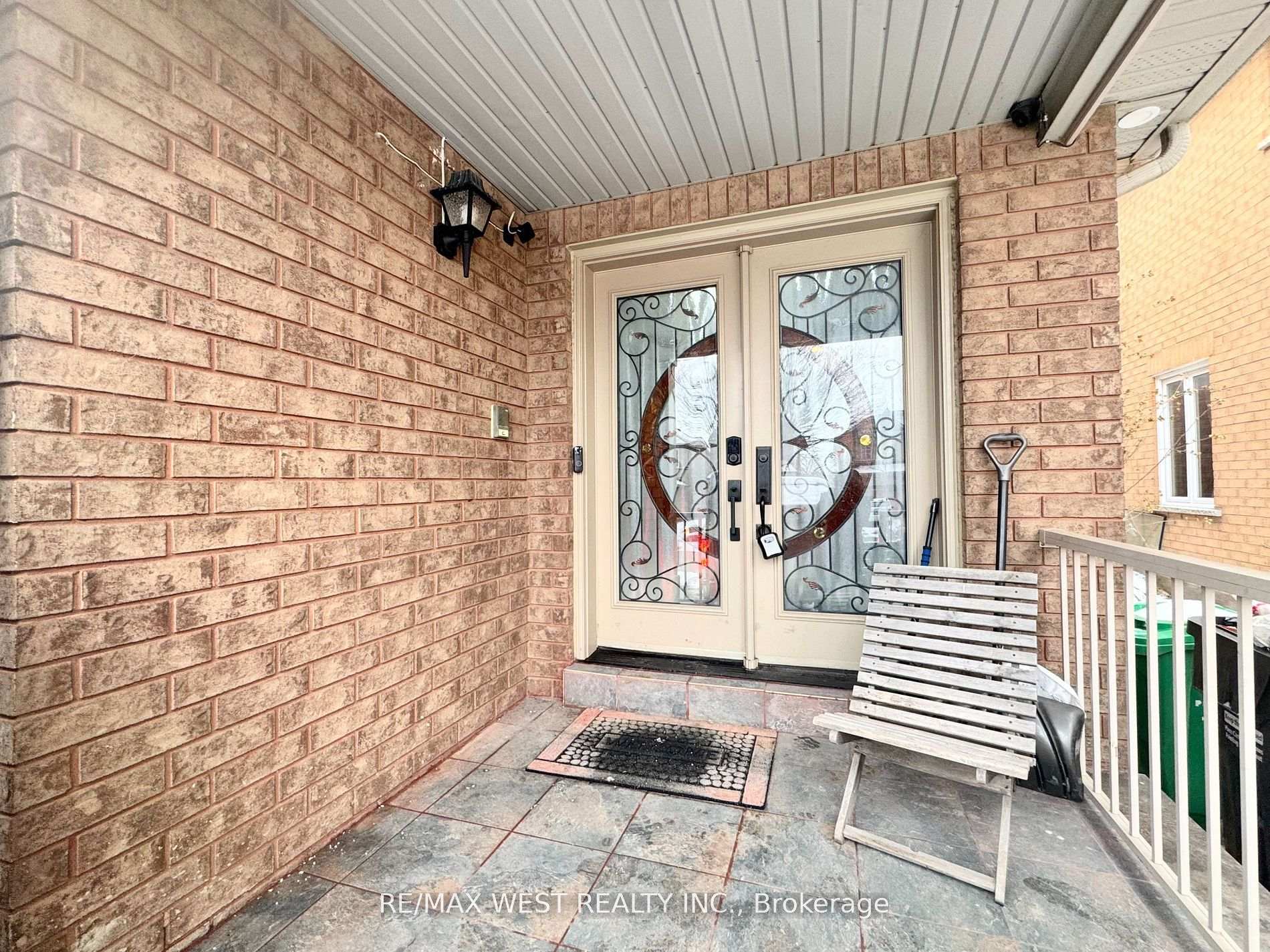 Photo 5 of 32 Loons Call Crescent, Brampton, Sandringham-Wellington — HOMEH