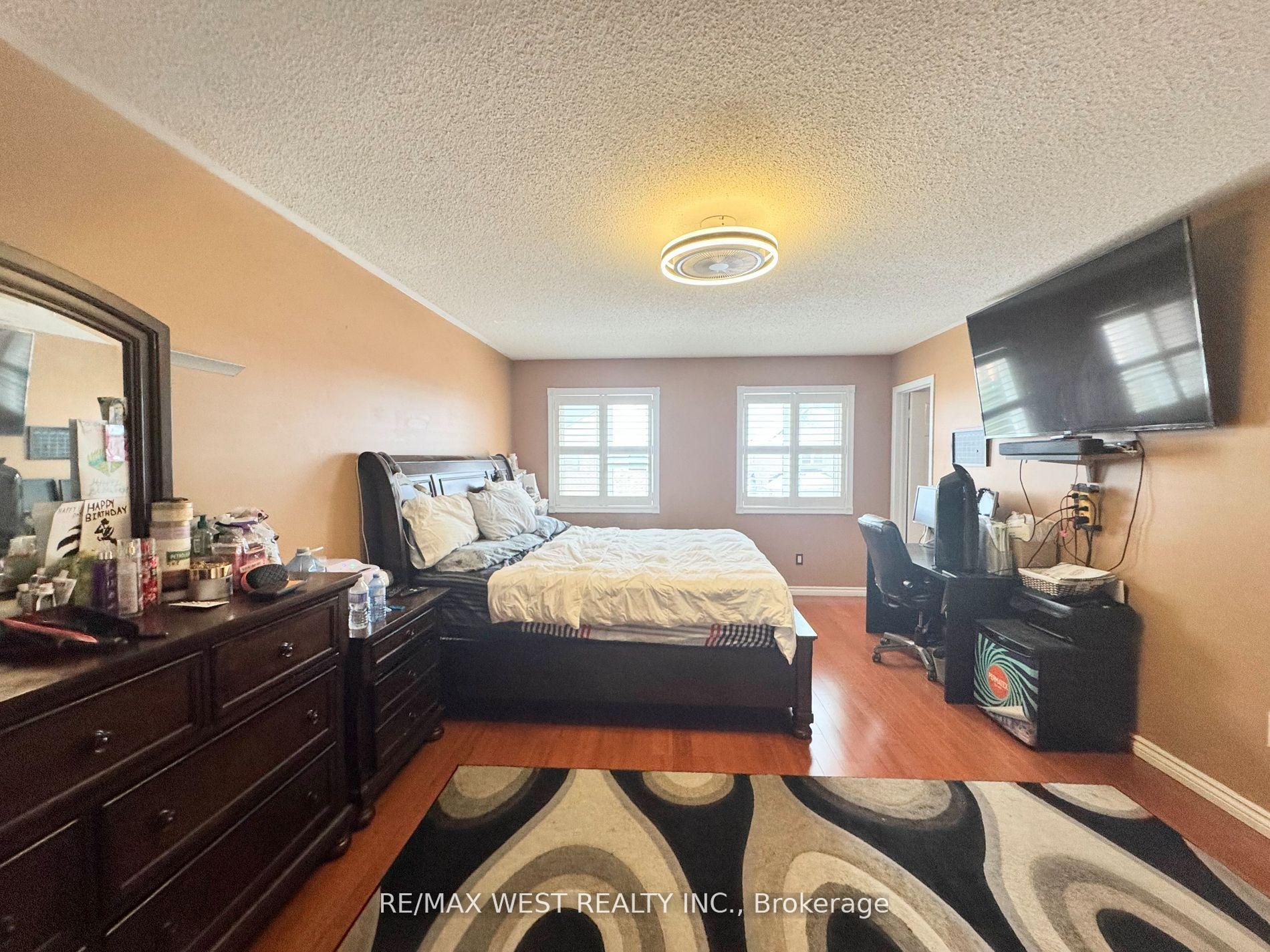 Photo 32 of 32 Loons Call Crescent, Brampton, Sandringham-Wellington — HOMEH