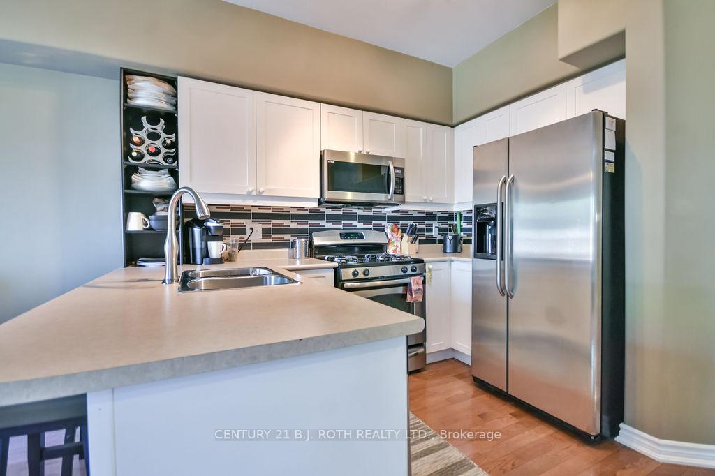 Photo 7 of 5 Stuart Avenue, Barrie, Innis-Shore — HOMEH
