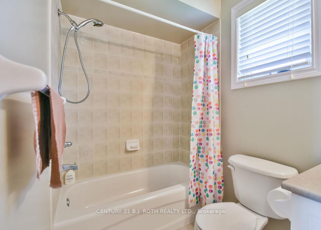 Photo 14 of 5 Stuart Avenue, Barrie, Innis-Shore — HOMEH