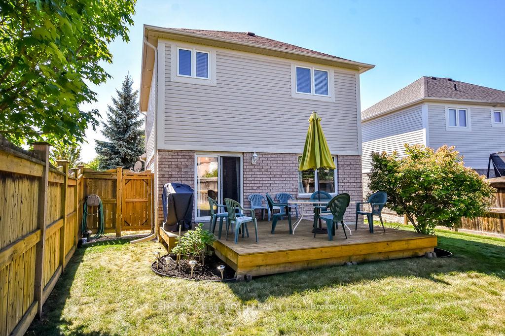 Photo 21 of 5 Stuart Avenue, Barrie, Innis-Shore — HOMEH