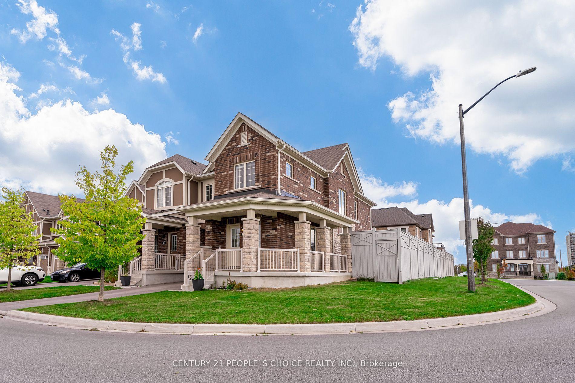 Photo 3 of 92 Coho Drive, Whitby, Rural Whitby — HOMEH