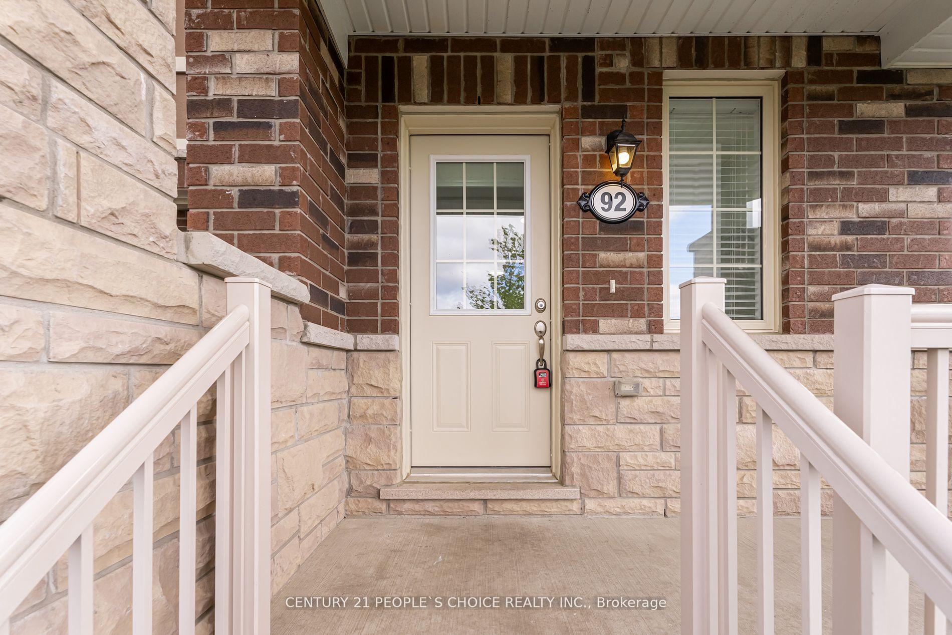 Photo 6 of 92 Coho Drive, Whitby, Rural Whitby — HOMEH