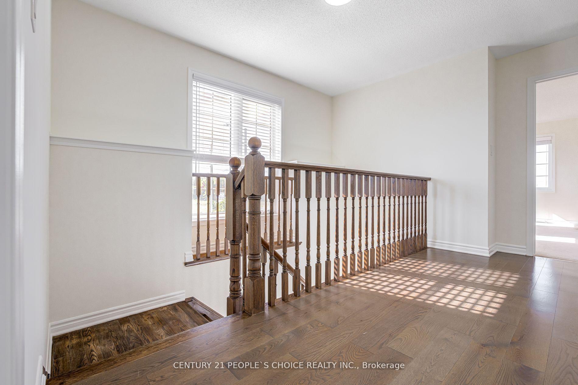 Photo 24 of 92 Coho Drive, Whitby, Rural Whitby — HOMEH