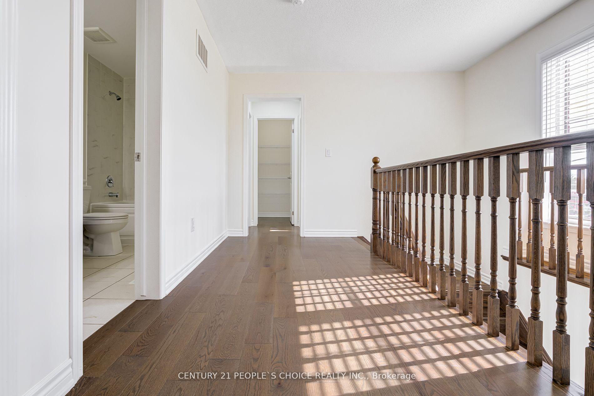 Photo 15 of 92 Coho Drive, Whitby, Rural Whitby — HOMEH