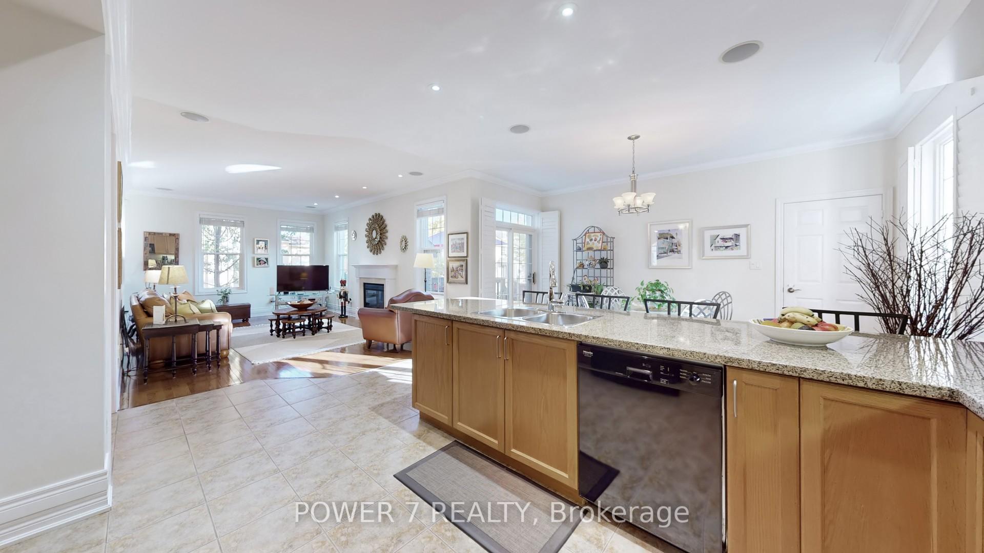 Photo 12 of 15 Reflection Road, Markham, Cathedraltown — HOMEH