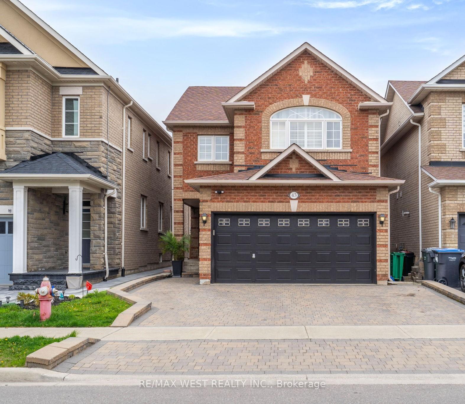 Front of 43 Humbershed Crescent