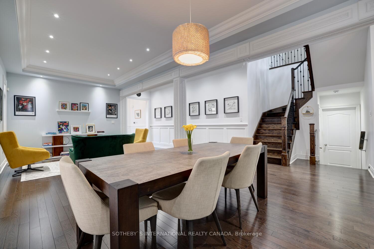 Photo 6 of 104 Rising Hill Ridge, Brampton, Bram West — HOMEH