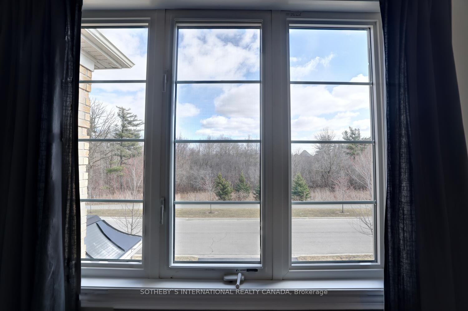 Photo 37 of 104 Rising Hill Ridge, Brampton, Bram West — HOMEH