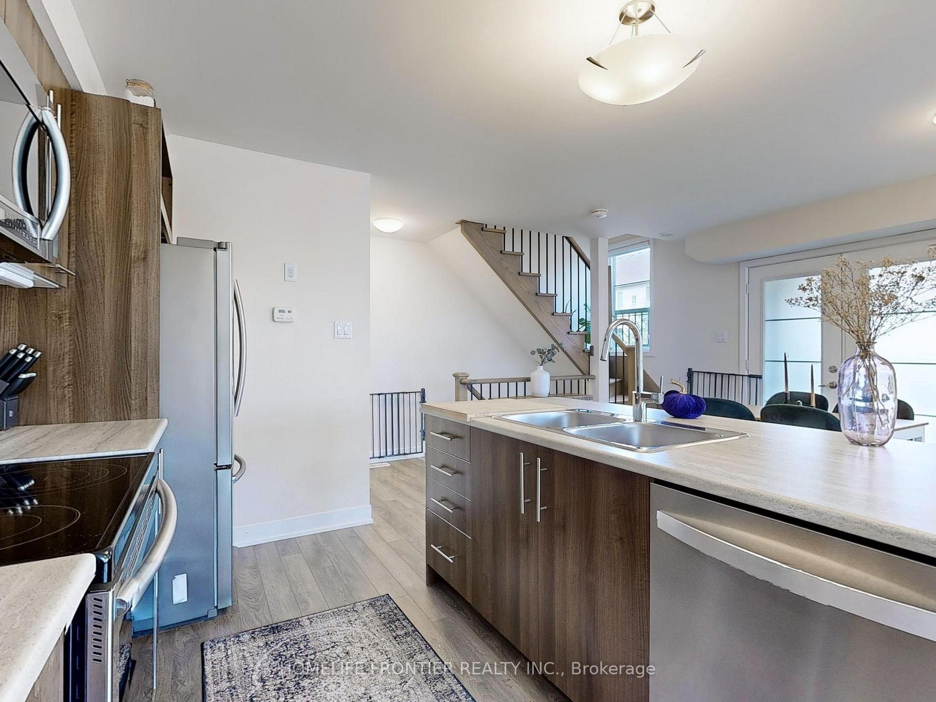 Photo 9 of 60 Pallock Hill Way, Whitby, Pringle Creek — HOMEH
