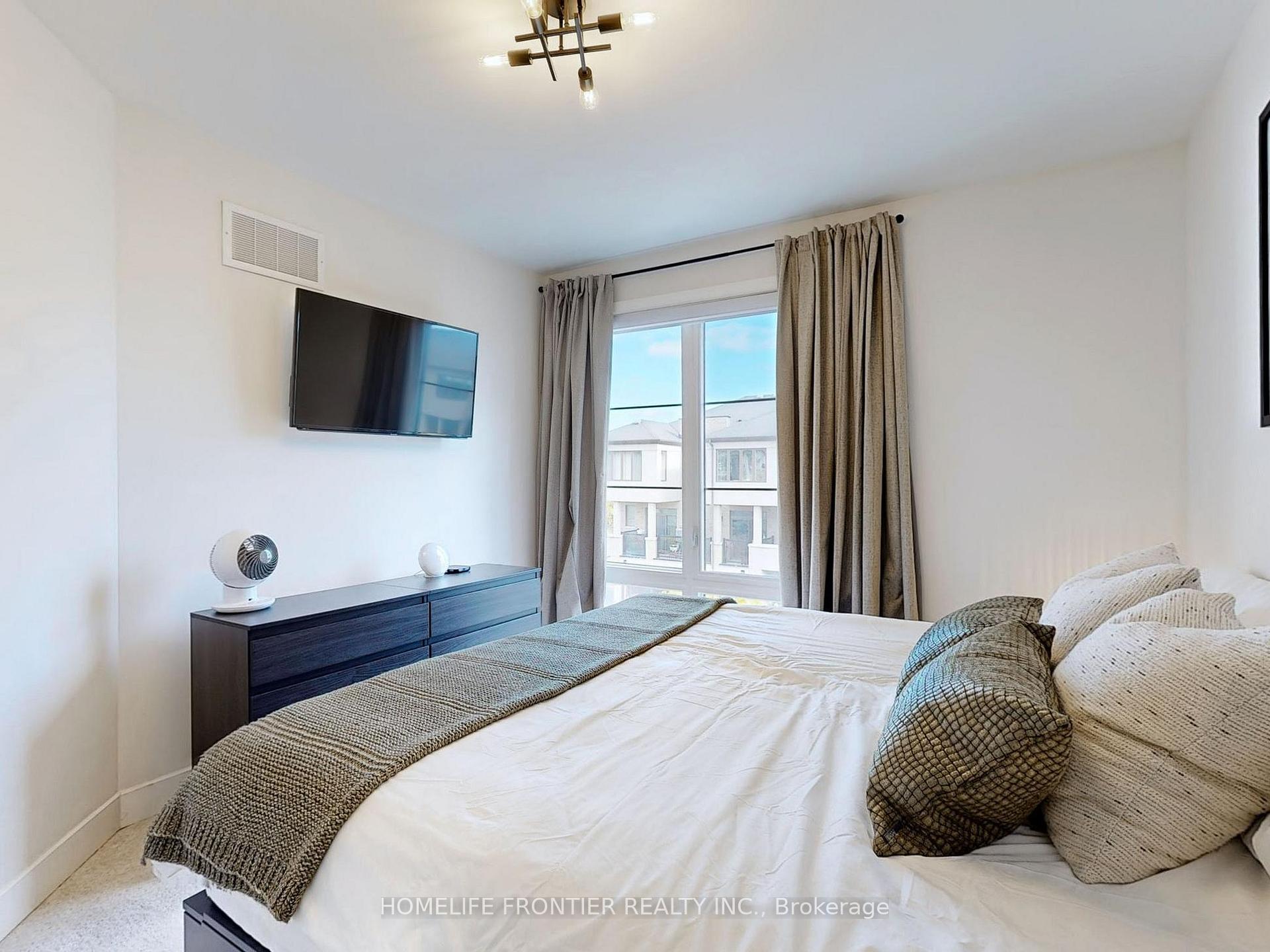 Photo 17 of 60 Pallock Hill Way, Whitby, Pringle Creek — HOMEH