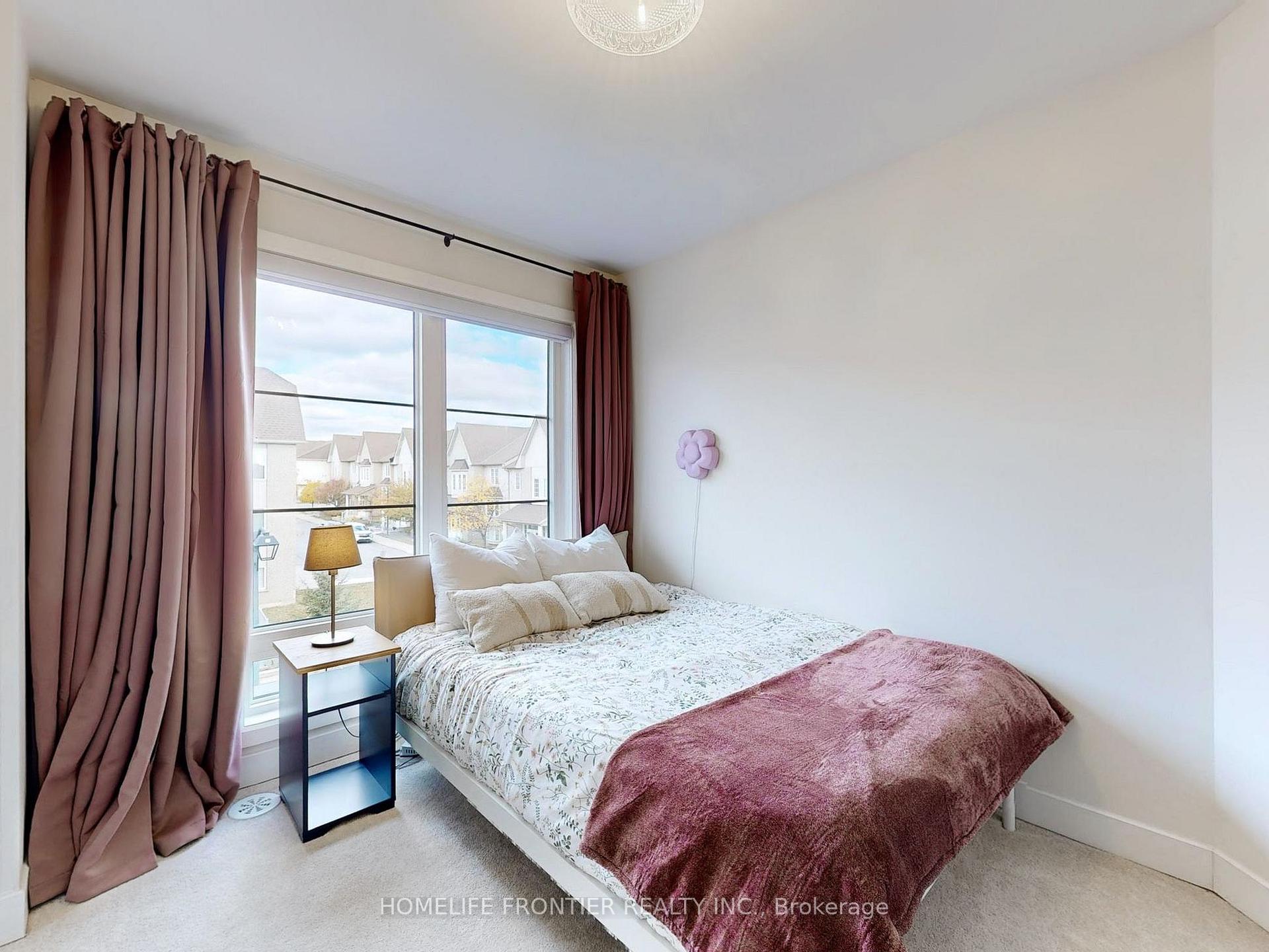 Photo 12 of 60 Pallock Hill Way, Whitby, Pringle Creek — HOMEH