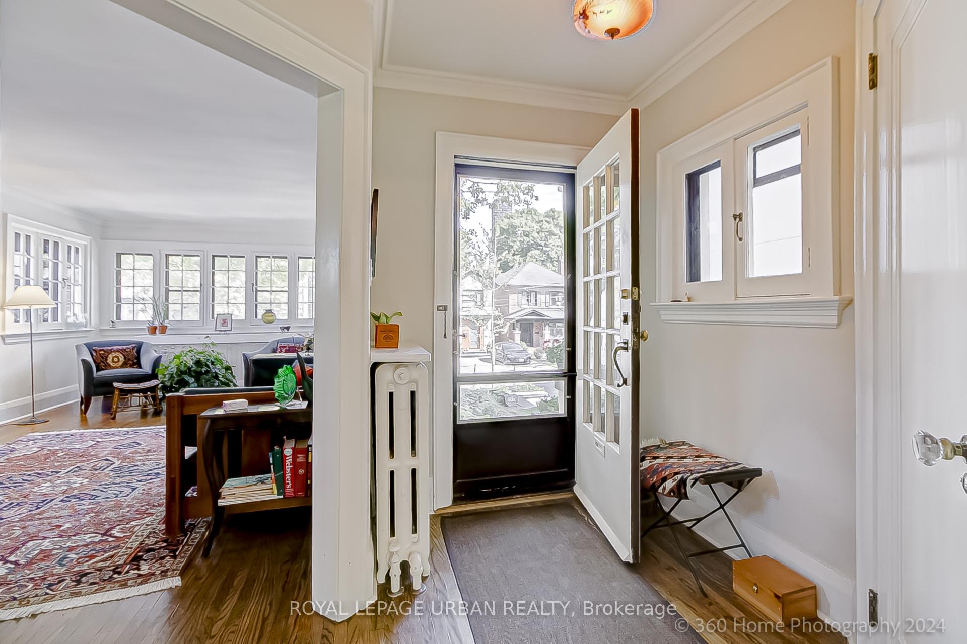 Photo 5 of 658 Oriole Parkway, Toronto, Yonge-Eglinton — HOMEH