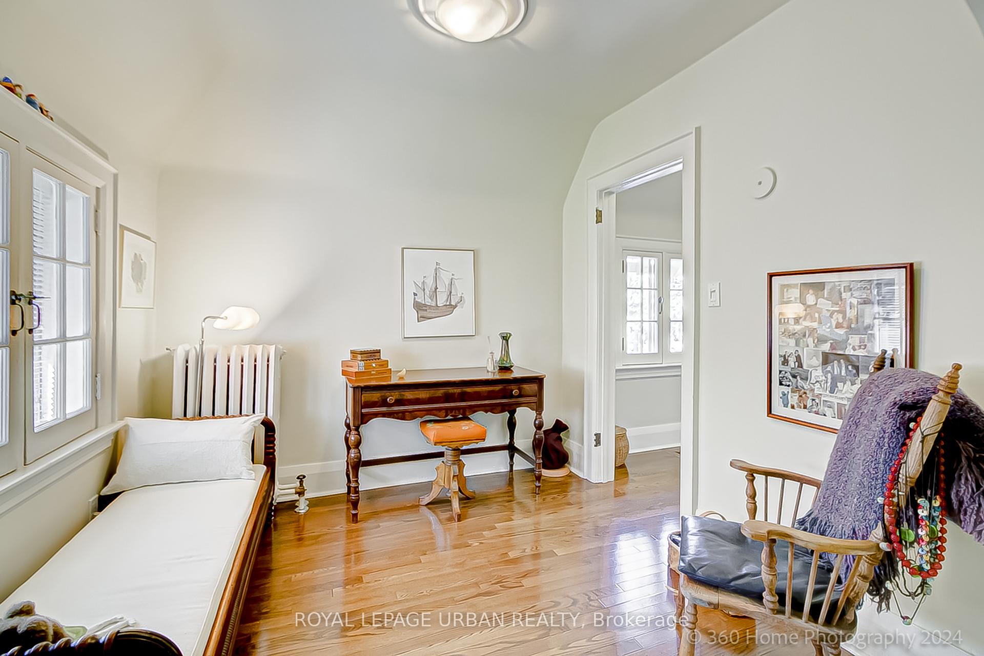 Photo 13 of 658 Oriole Parkway, Toronto, Yonge-Eglinton — HOMEH