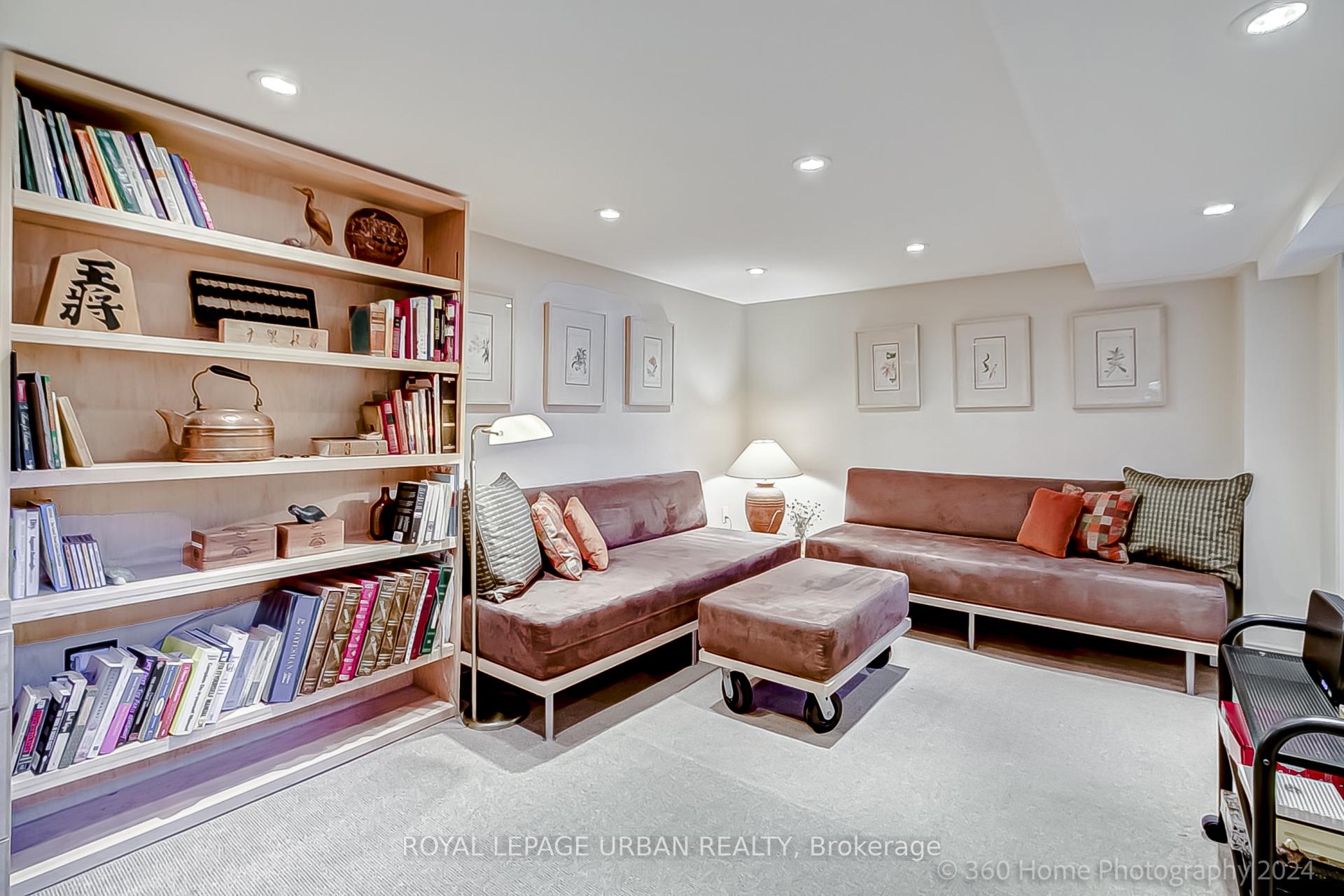 Photo 15 of 658 Oriole Parkway, Toronto, Yonge-Eglinton — HOMEH