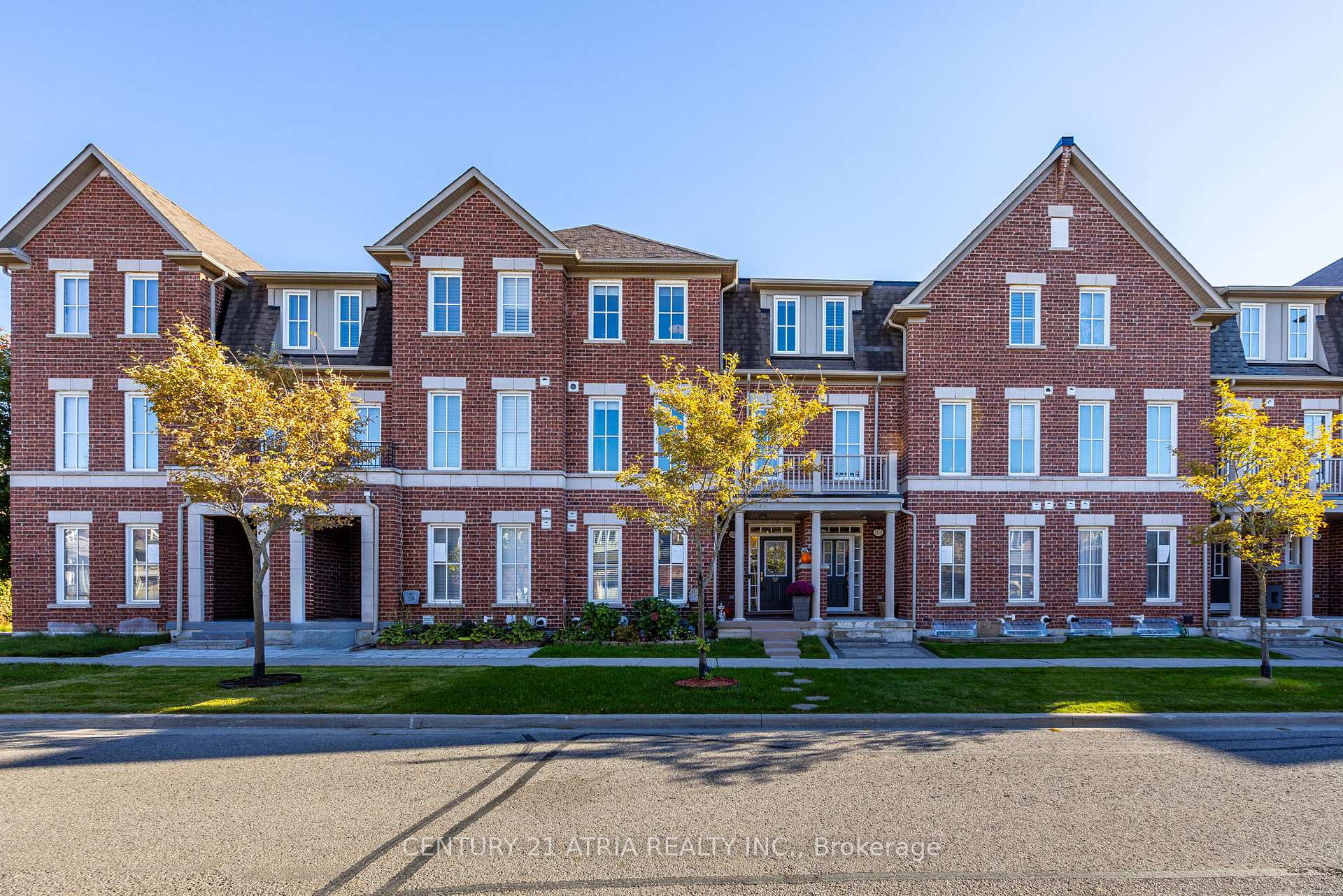 Photo 1 of 25 Earnshaw Drive, Markham, Victoria Square — HOMEH