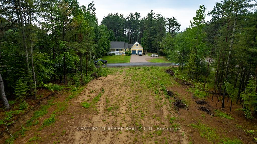Photo 5 of 00 Steffen Street, Petawawa — HOMEH