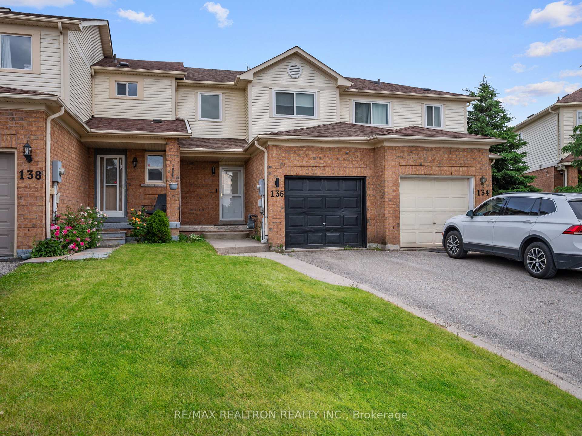 Front of 136 Pickett Crescent