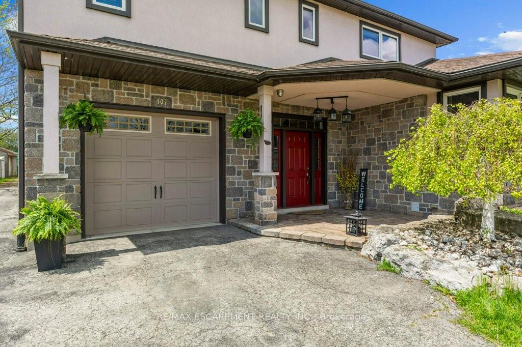 Photo 5 of 407 Third Road E, Hamilton, Stoney Creek Mountain — HOMEH
