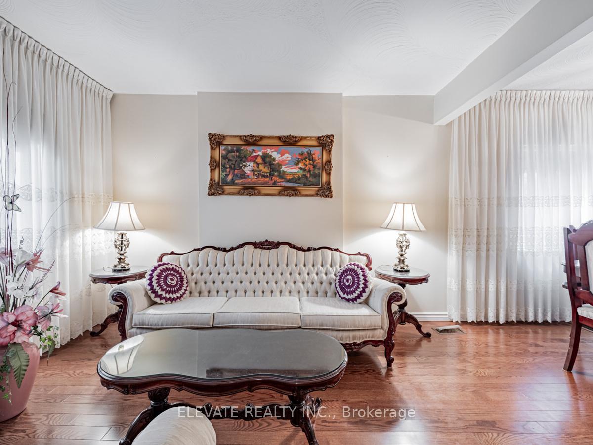 Photo 5 of 82 Glenmore Road, Toronto, Woodbine Corridor — HOMEH