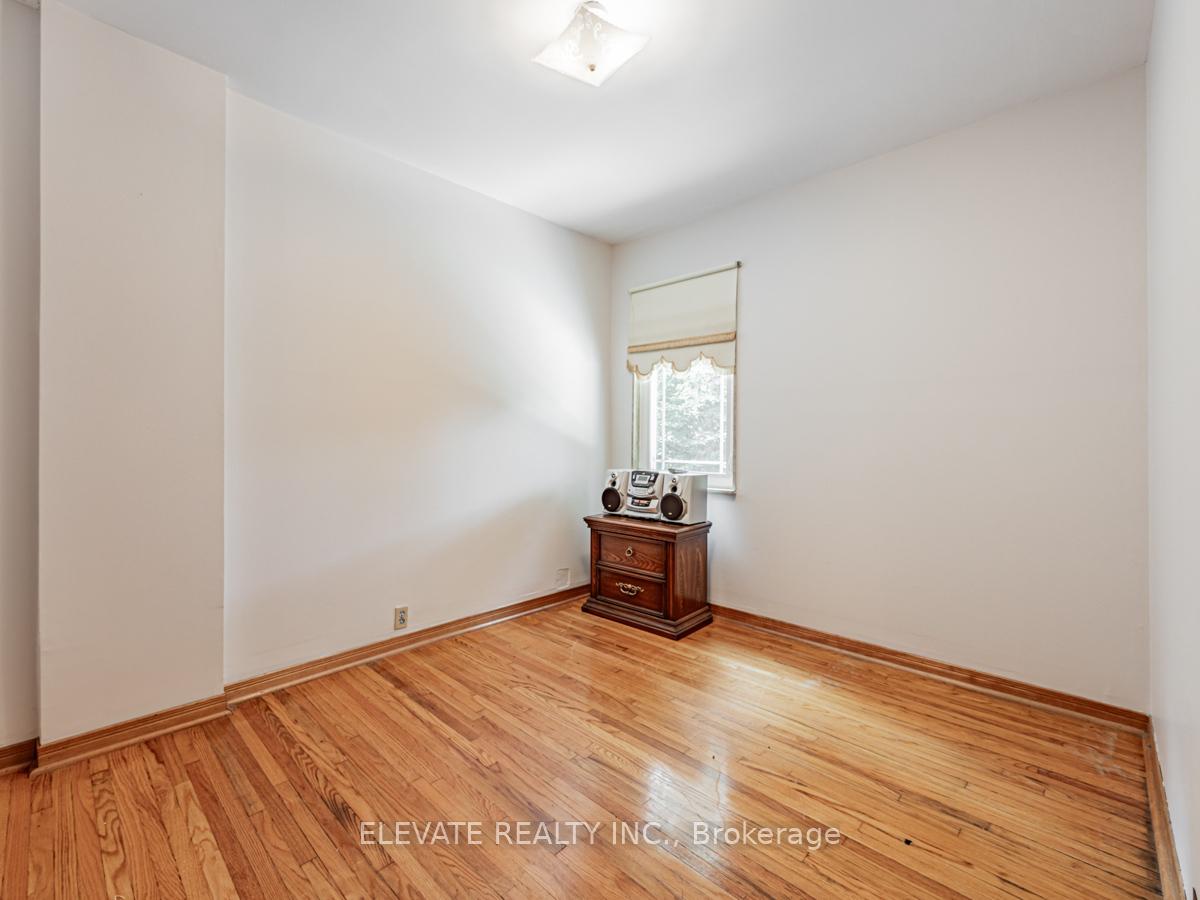 Photo 12 of 82 Glenmore Road, Toronto, Woodbine Corridor — HOMEH