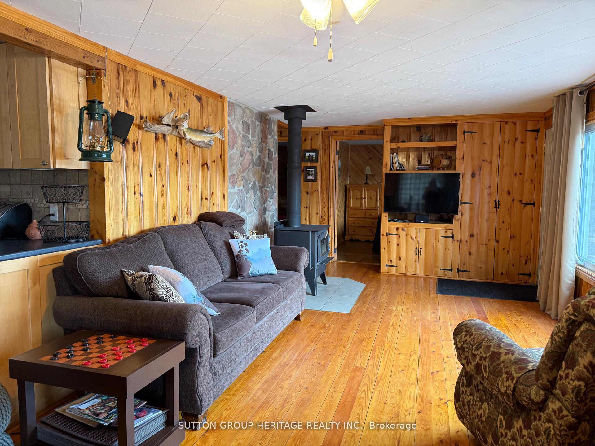 Photo 4 of 1930 Alsop Road, Highlands East, Glamorgan — HOMEH