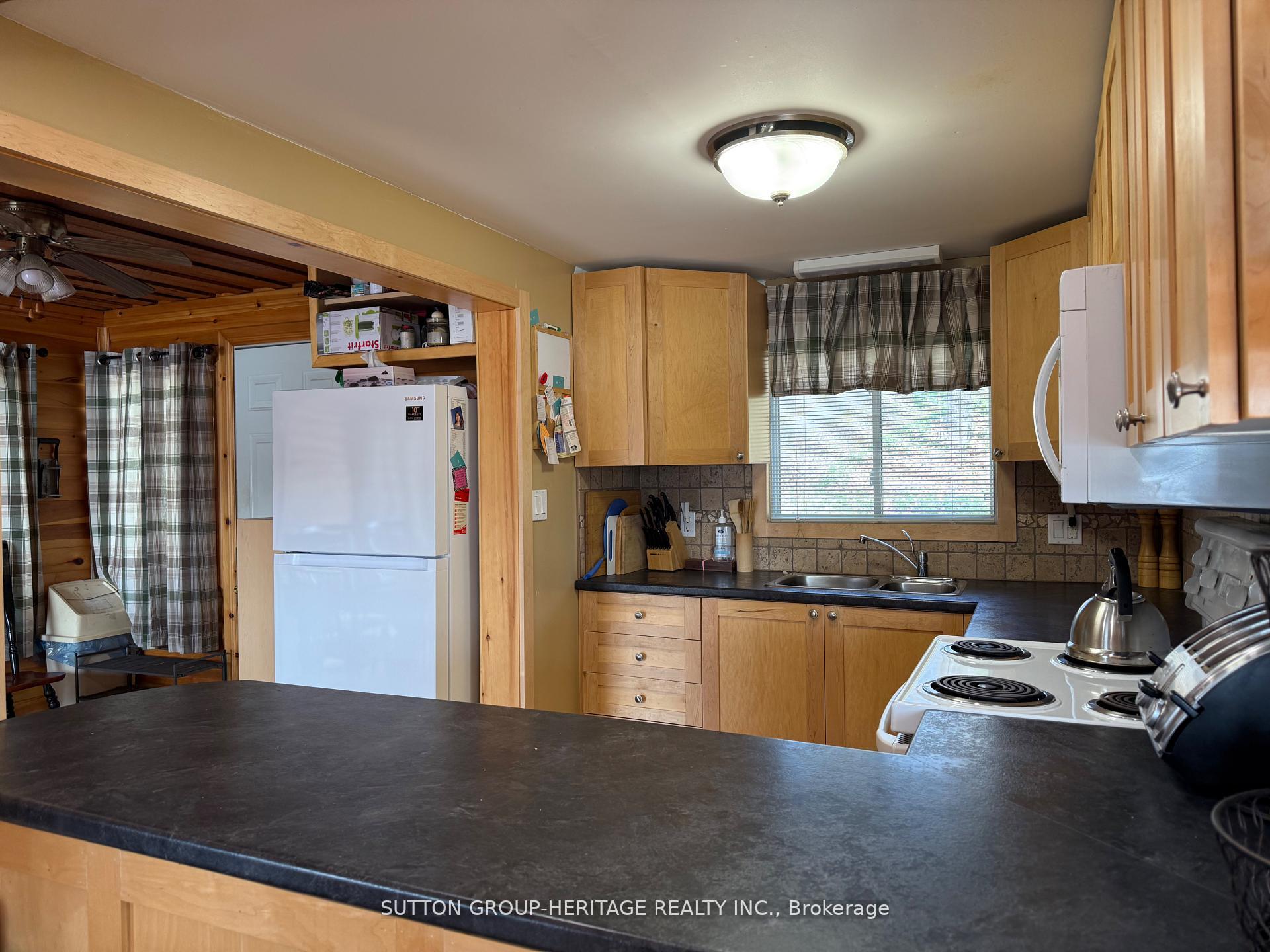 Photo 3 of 1930 Alsop Road, Highlands East, Glamorgan — HOMEH