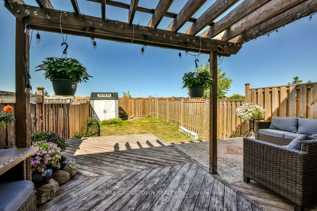 Photo 18 of 71 Goodwin Drive, Barrie, Painswick South — HOMEH