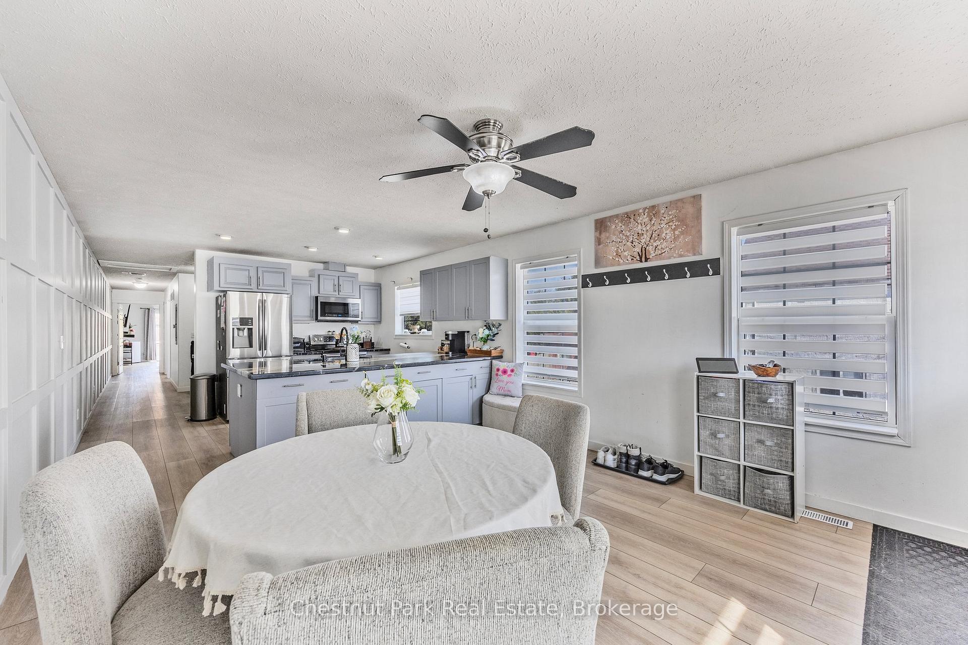 Photo 7 of 128 Spruce Street, Collingwood — HOMEH