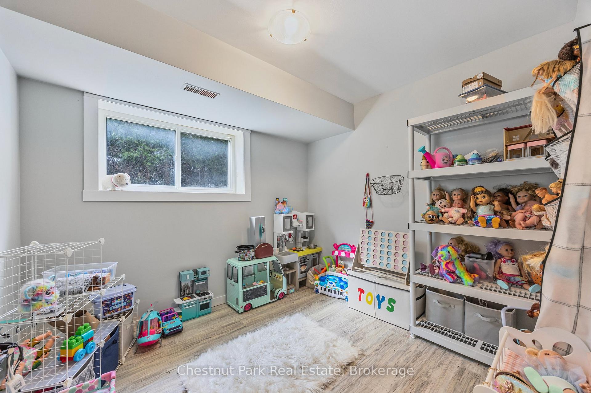 Photo 25 of 128 Spruce Street, Collingwood — HOMEH