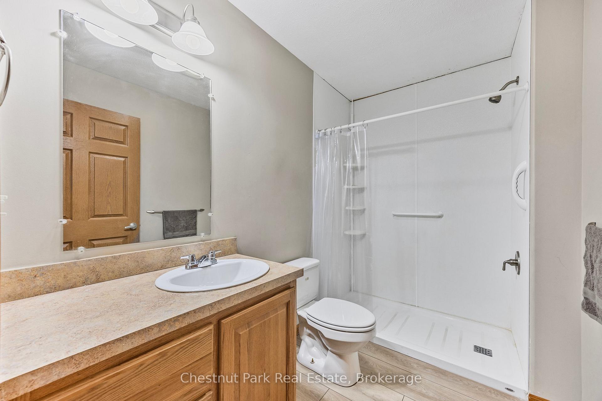 Photo 34 of 128 Spruce Street, Collingwood — HOMEH