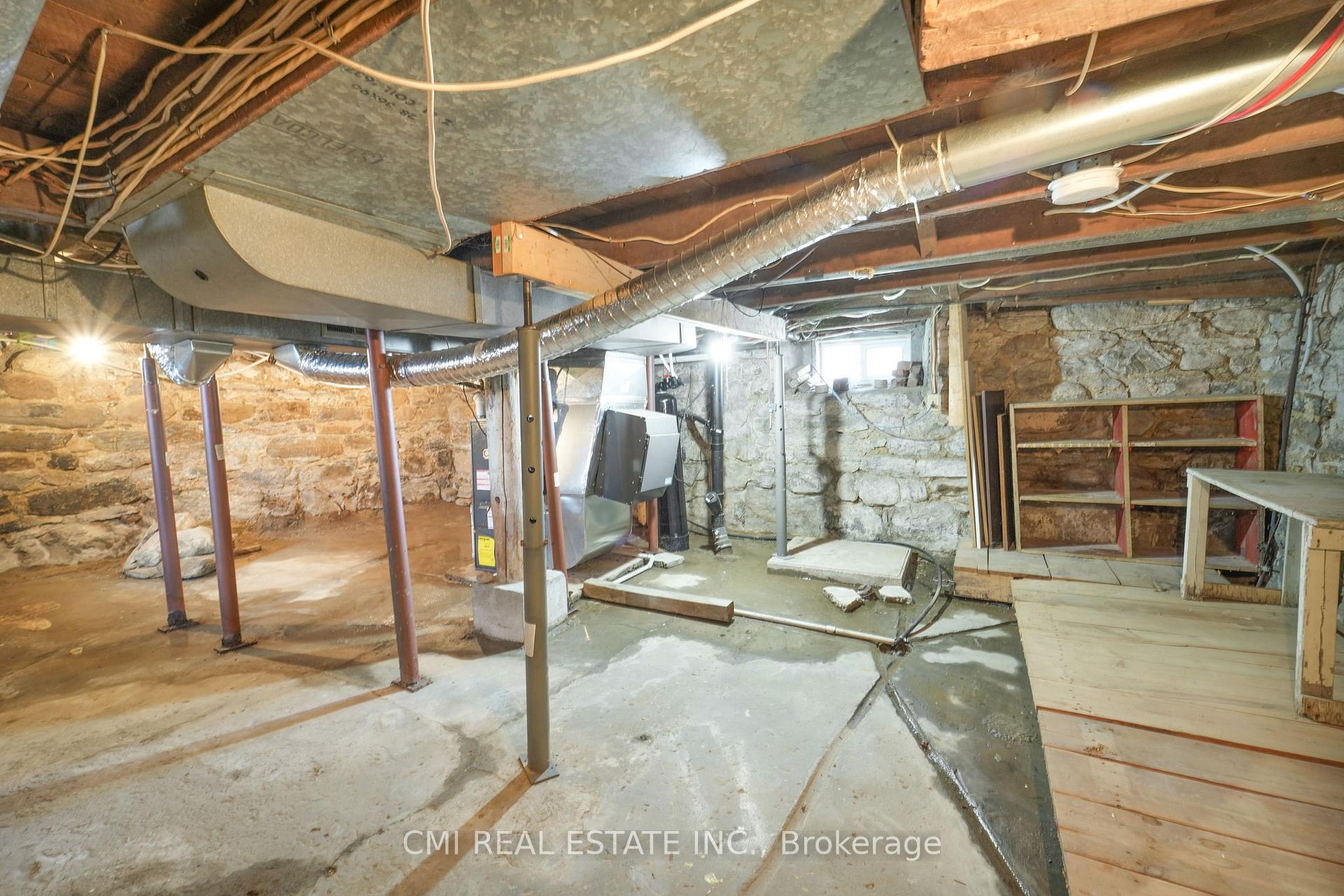 Photo 29 of 429 Fifth Street E, Cornwall — HOMEH