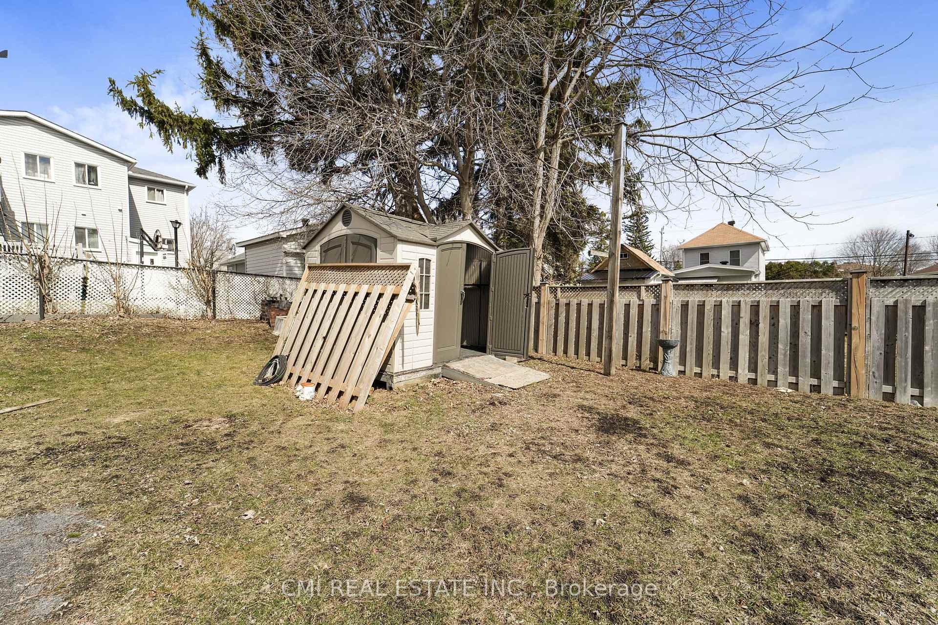 Photo 36 of 429 Fifth Street E, Cornwall — HOMEH