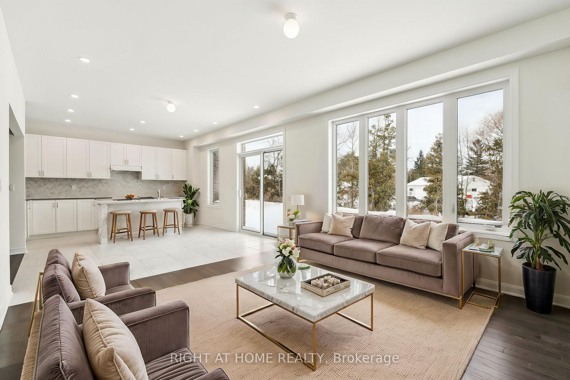 Photo 20 of 1286 Davis Loop, Innisfil, Lefroy — HOMEH