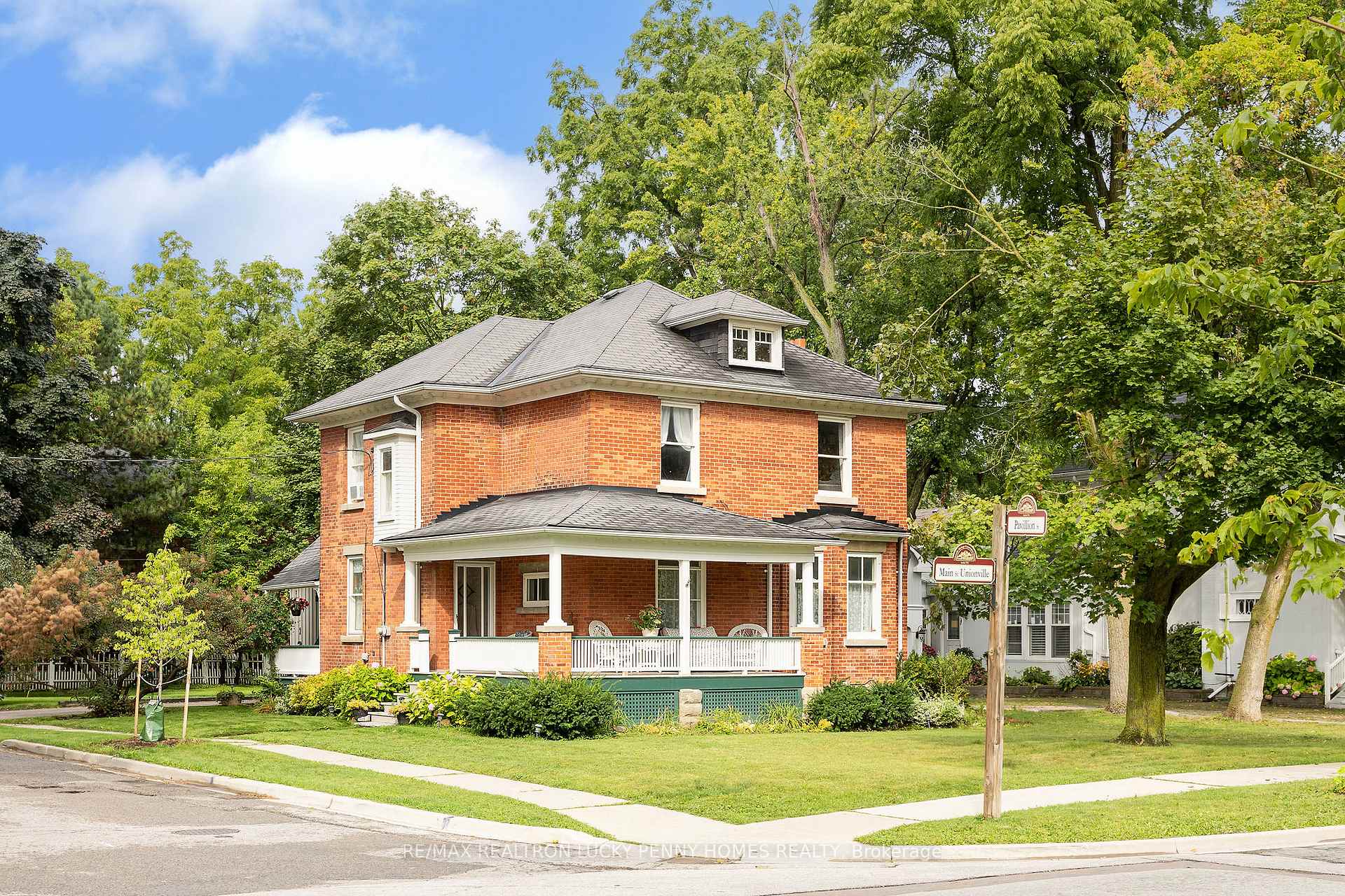 Front of 2 Pavillion Street