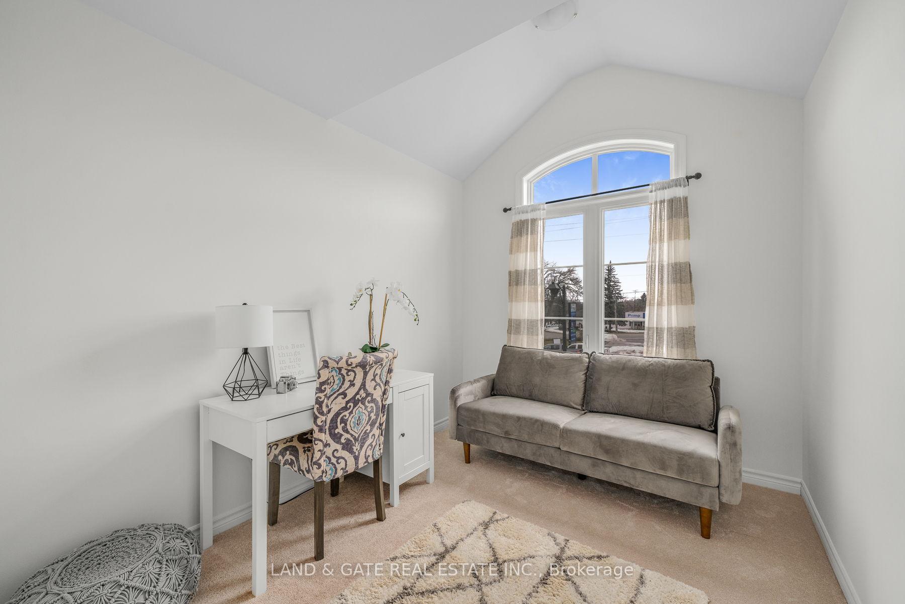 Photo 16 of 102 Shand Lane, Scugog, Port Perry — HOMEH