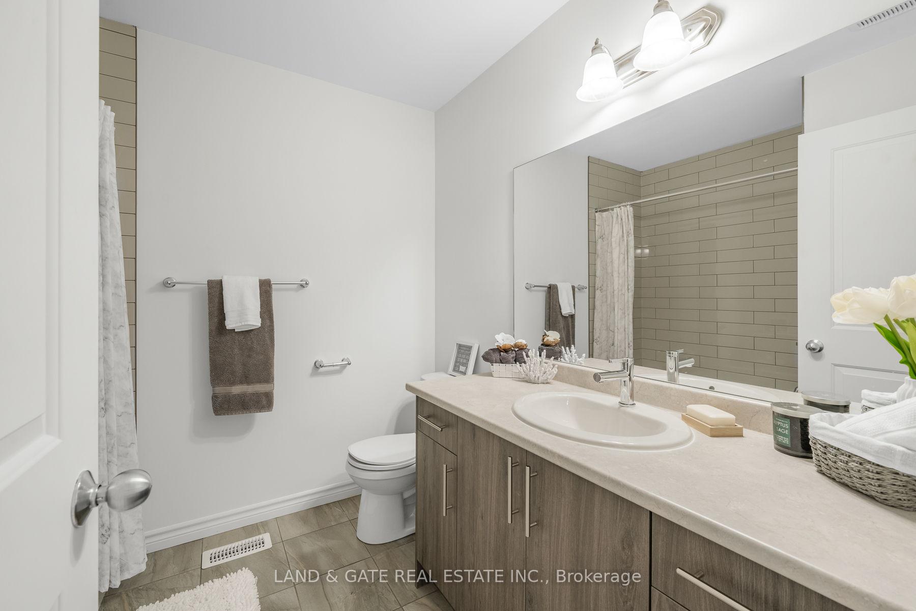Photo 17 of 102 Shand Lane, Scugog, Port Perry — HOMEH