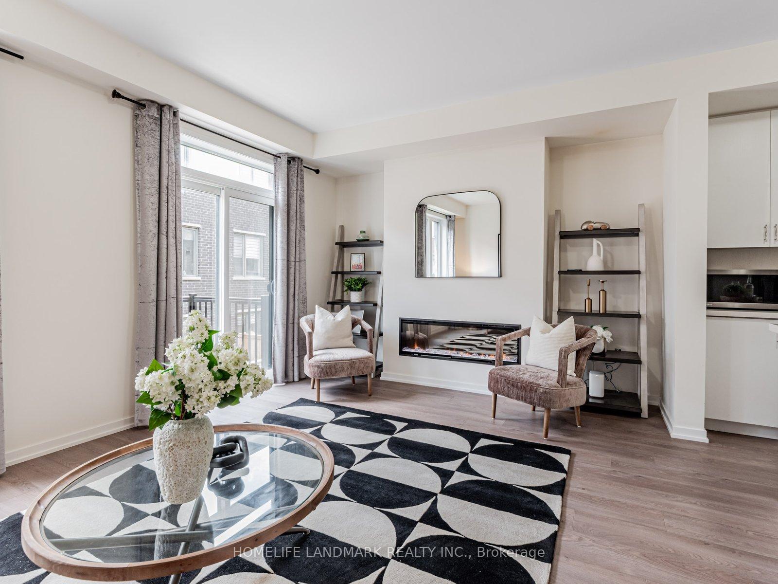 Photo 16 of 25 Origin Way, Vaughan, Patterson — HOMEH