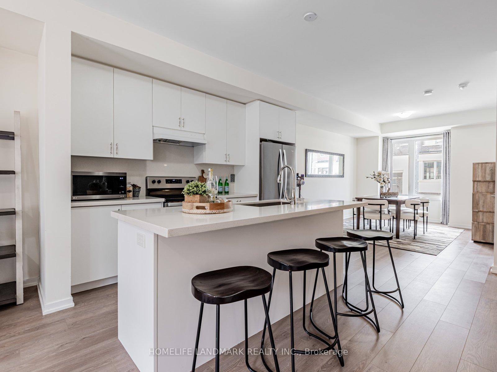 Photo 17 of 25 Origin Way, Vaughan, Patterson — HOMEH